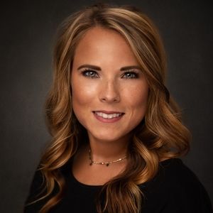 Meet your Posher, Briana